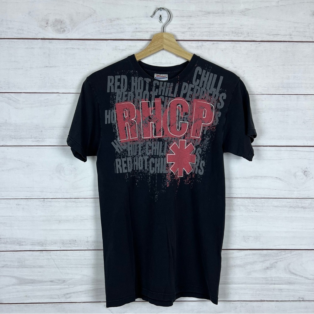 Vintage Y2K Red Hot Chili Peppers Band T-Shirt Small